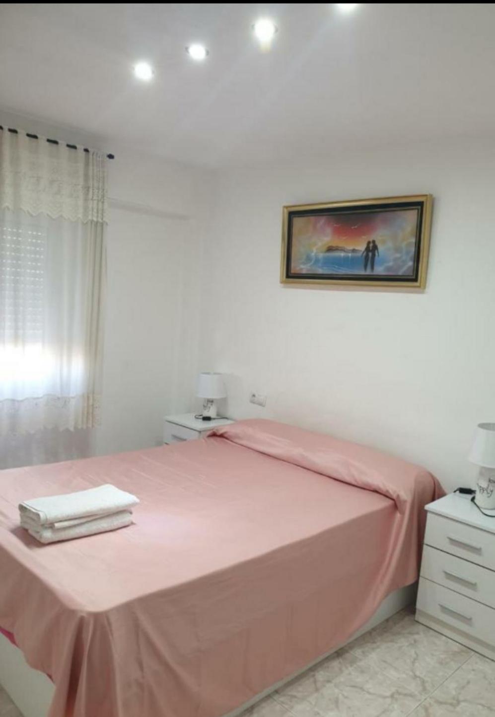 Rooms Nice And Quite Valencia Exterior foto